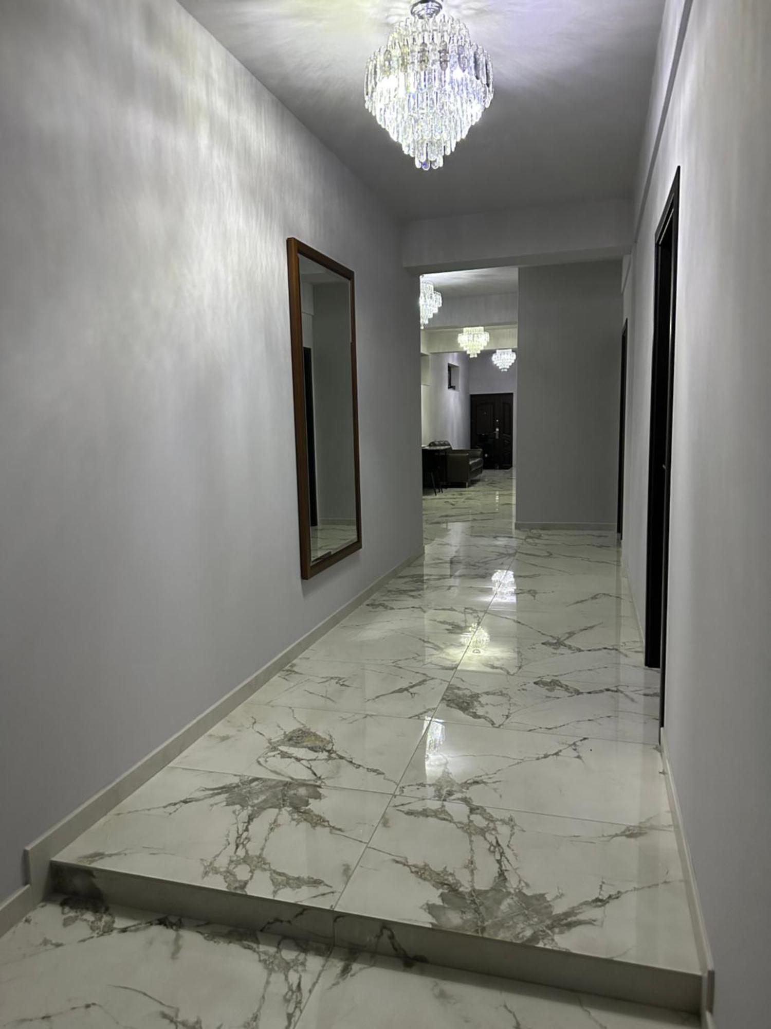 Modern House Hotel Sighetu Marmatiei Ngoại thất bức ảnh